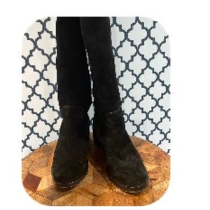 Gucci above the Knee suede black boots, iconic and beautiful.